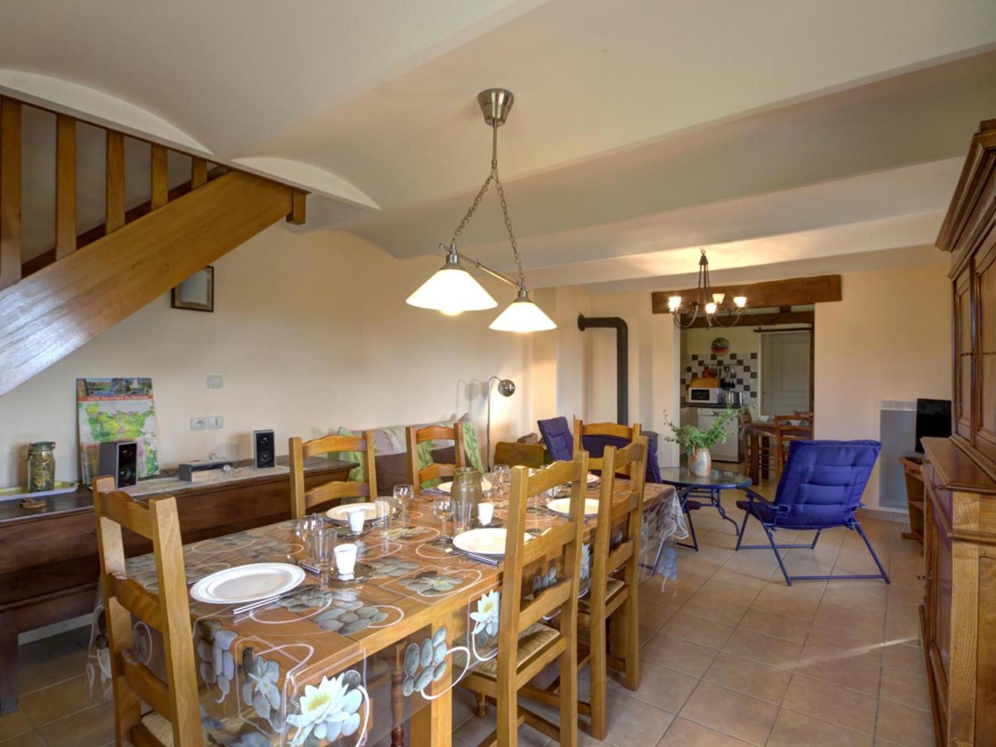 Gîte Saint-Forgeux-Lespinasse, 3 pièces, 4 personnes - FR-1-496-37 Extérieur photo